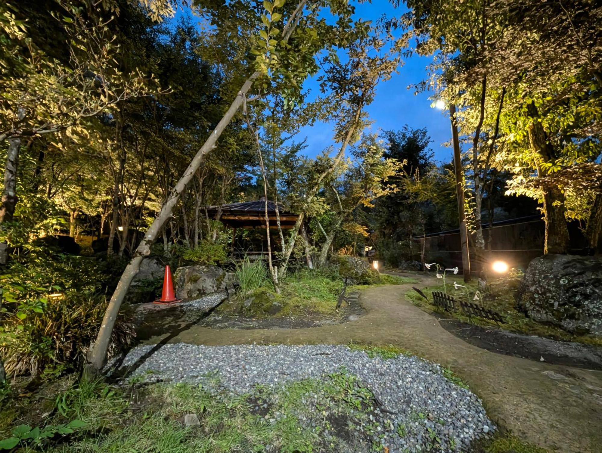 Отель Ryoso Yufuin Yamadaya Экстерьер фото